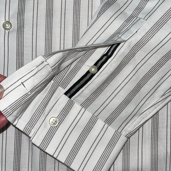Crosby & Howard Button Down Shirt White & Gray Striped Size Large - Picture 5 of 13